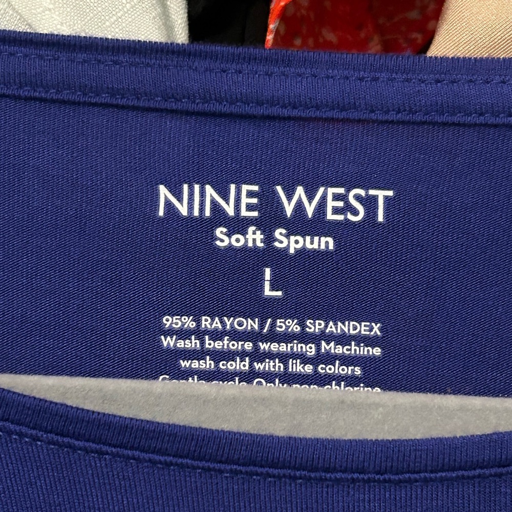 Nine West Archer Plum Top - Picture 2 of 4